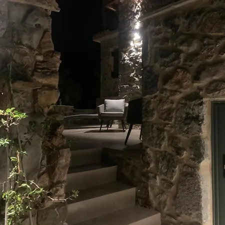 Pituresque Stonehouse With Endless View * Prosilio (Peloponnese)